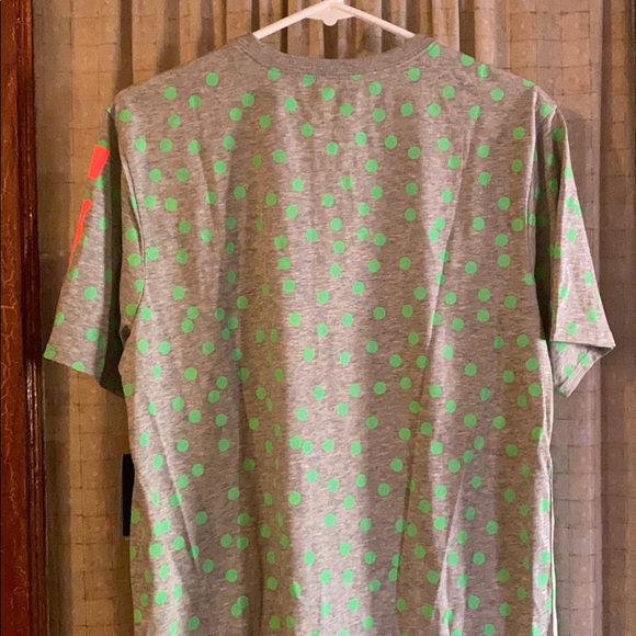 Nike Lebron Tee - Picture 2 of 2